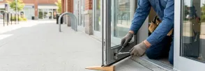 Repair Storefront Parkhill